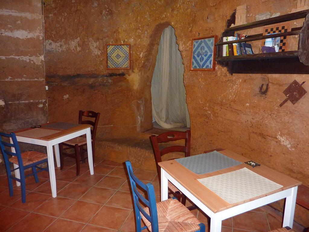 Corte Dei Greci Panzió Agrigento Kültér fotó