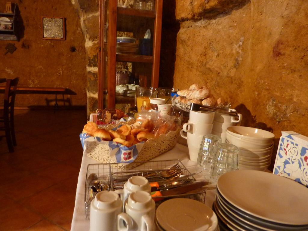 Corte Dei Greci Panzió Agrigento Kültér fotó