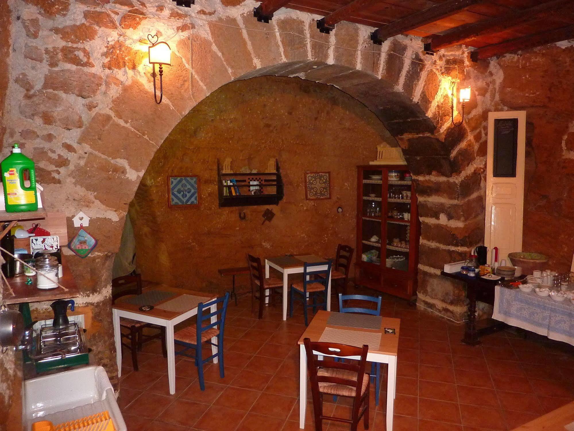 Corte Dei Greci Panzió Agrigento Kültér fotó