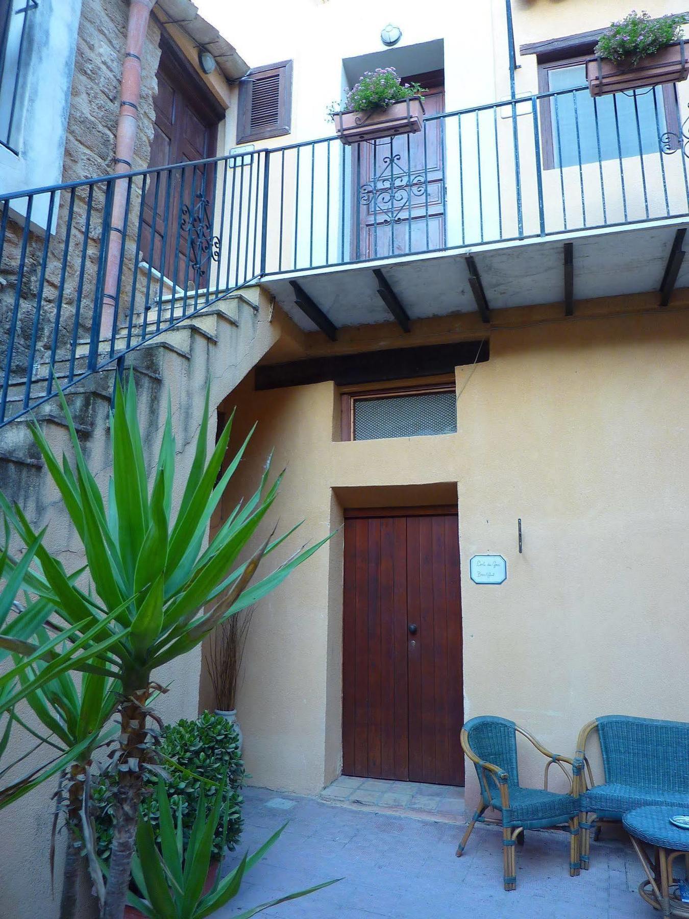 Corte Dei Greci Panzió Agrigento Kültér fotó